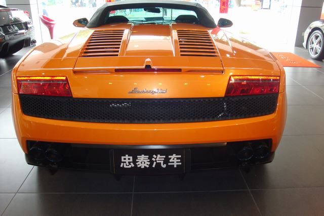 兰博基尼盖拉多:速度精灵 - 二手车价格行情 - 第