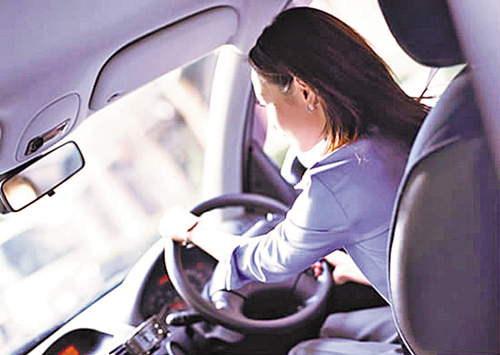 3年<em>女司机</em>总结的开车经验<em>教训</em>:不记道易紧张 