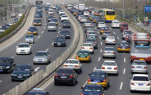 北京交通调查结果发布:小汽车出行比例首次下降 - 二手车热点资讯-第一车网