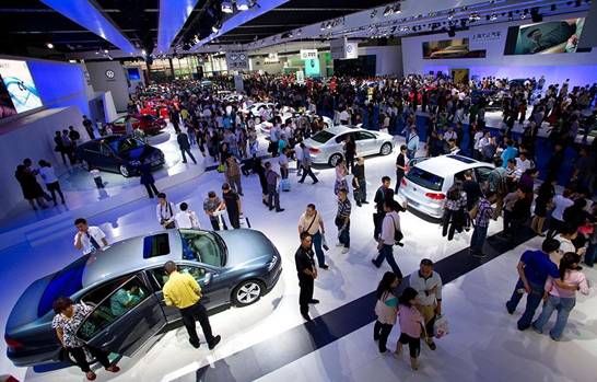 掌慧智讯构建智慧车展营销新生态 - 二手车另